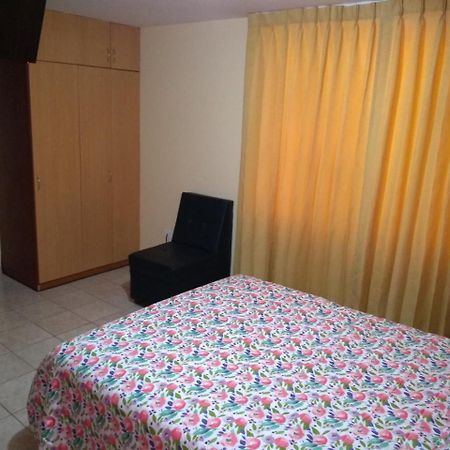 فندق Hostal Las Begonias أريكيبا المظهر الخارجي الصورة
