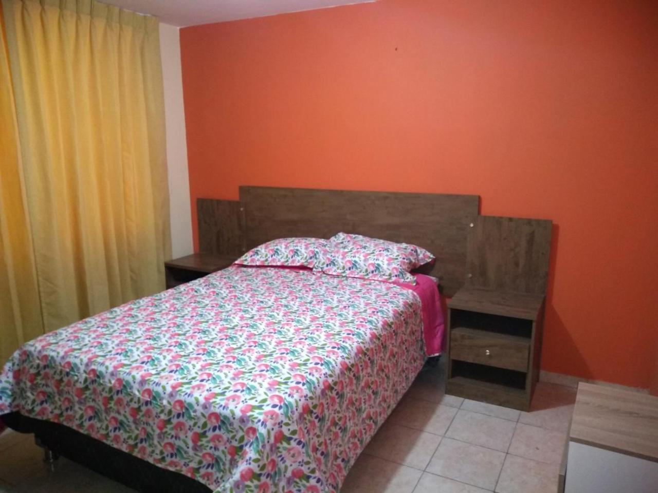 فندق Hostal Las Begonias أريكيبا المظهر الخارجي الصورة