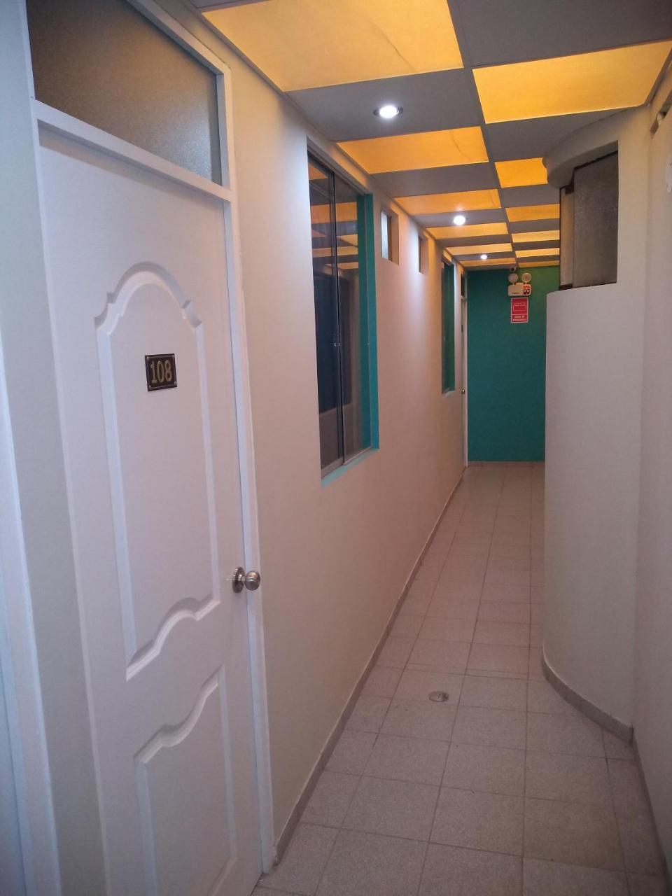 فندق Hostal Las Begonias أريكيبا المظهر الخارجي الصورة